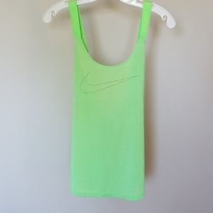 Nike dri-fit lime work out tank top size M